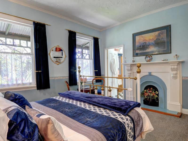 The Ferry Bed & Breakfast Queenstown Exteriör bild